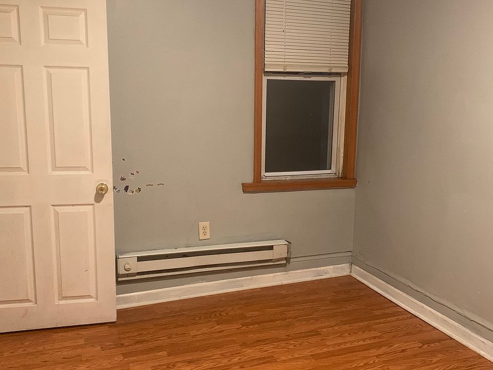 1st image of 1335 Snyder Ave Floor 3