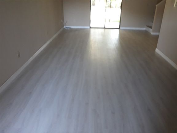 4th image of 1001 Sanddollar Ct