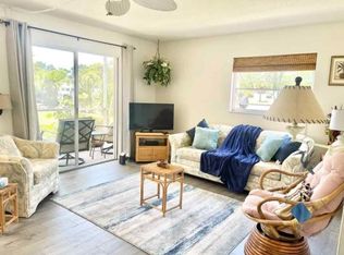 400 Base Ave E APT 210, Venice, FL 34285
