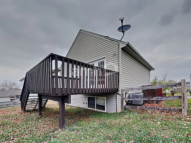 2223 Fedders Ct — Photo 20