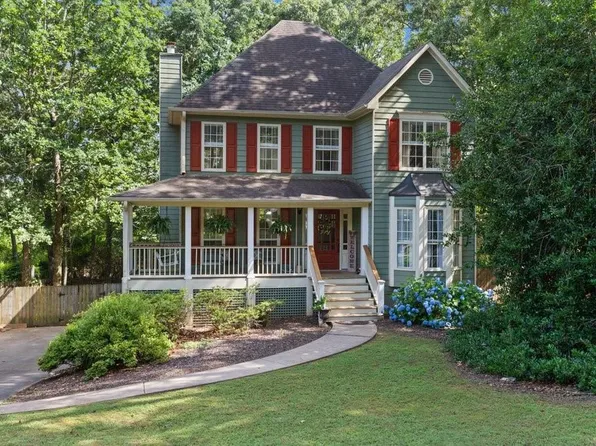 2325 Fair Oaks Ct, Cumming, GA 30040