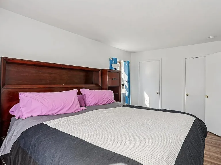 1920 Valley Dr #1920 — Photo 5