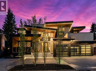 1016 Beverley Blvd SW, Calgary, AB T2V 2C5