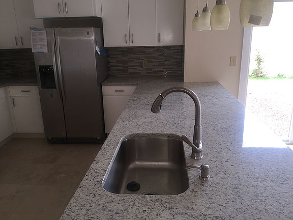 Granit Kitchen Counters