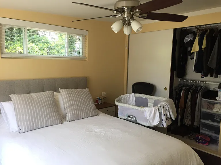 Bedroom/closet
