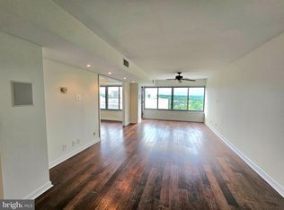 Pavilion On The Park, Alexandria, VA 22304