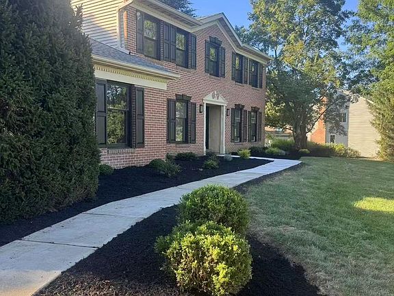 2nd image of 657 N Wales Rd