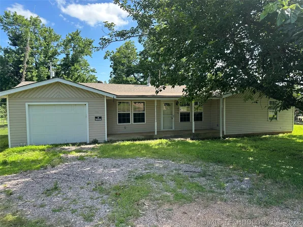5829 Feather St, Kingston, OK 73439