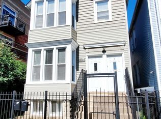 2754 W Francis Pl #1, Chicago, IL 60647