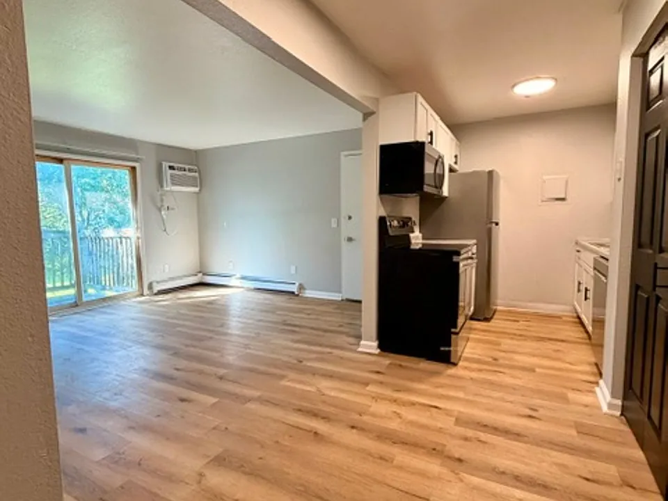 Peppertree Apartments