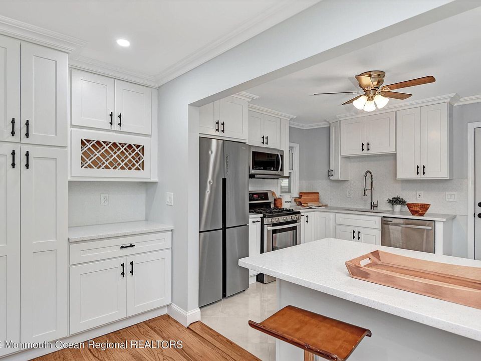 1st image of 49 Shady Ln