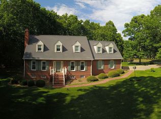 117 Hickory Ln, Appomattox, VA 24522