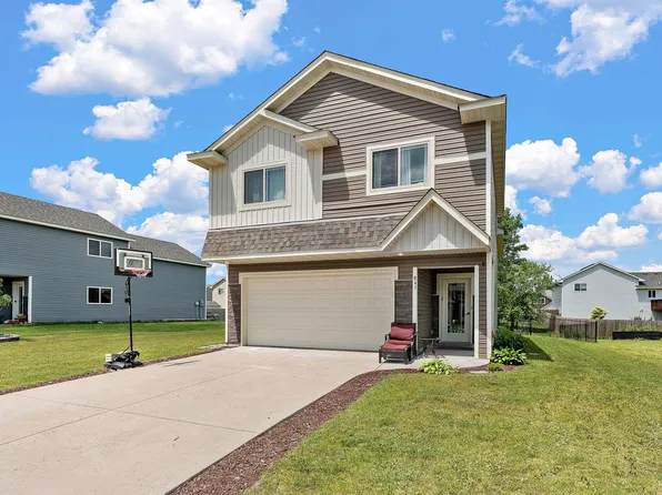 845 Highview Loop SE, Pine City, MN 55063