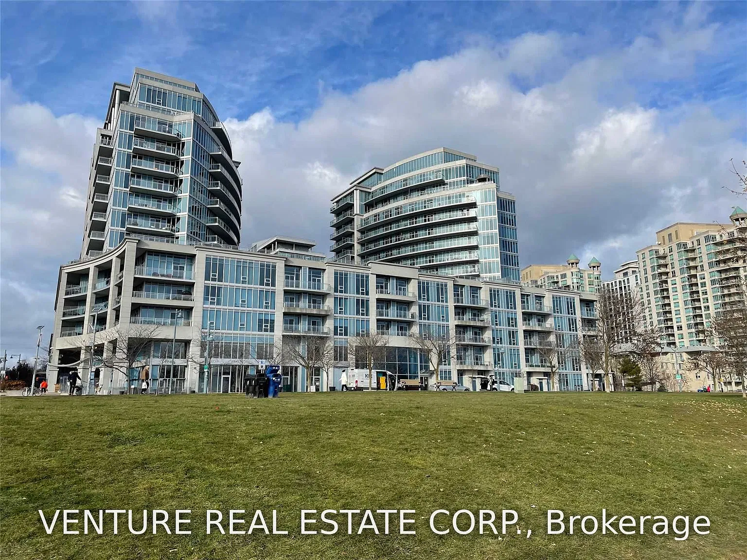 Explorer at Waterview — Photo 1