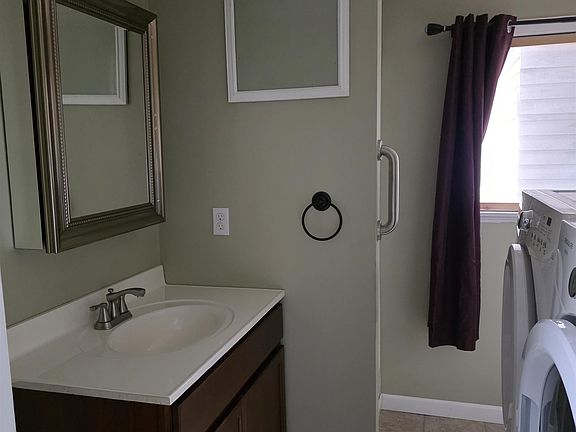 5th image of 39 Tall Timbers Drive