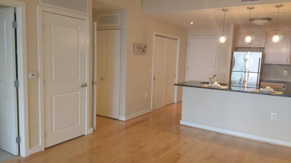 1 bed, 684 sqft, $2,700 — Photo 4