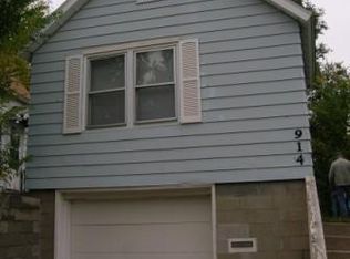 914 Farrington St, Saint Paul, MN 55117