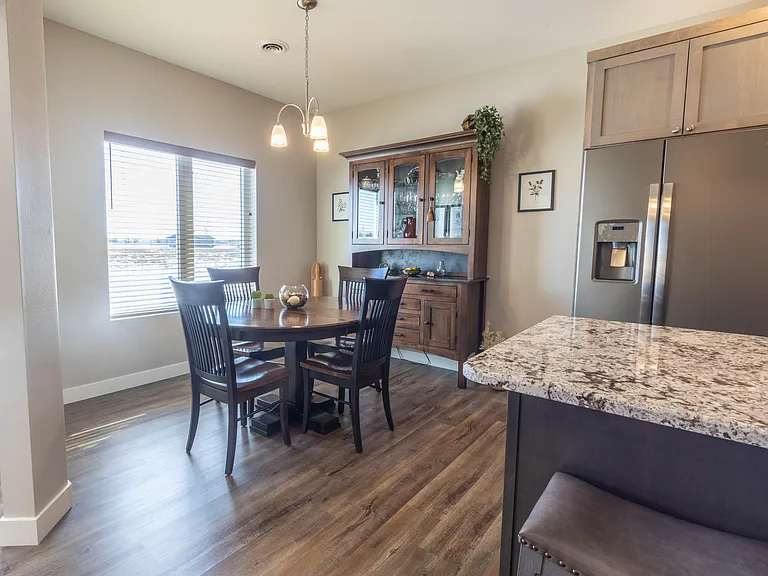 711 Lancelot Dr N #1 — Photo 9