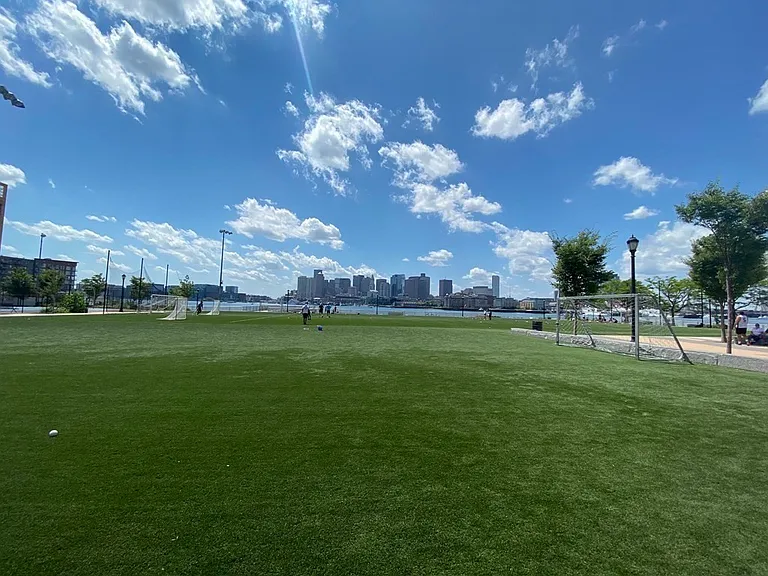 360 Meridian St #7 — Photo 26