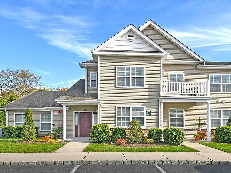 1st image of 805 Lennox Drive #805