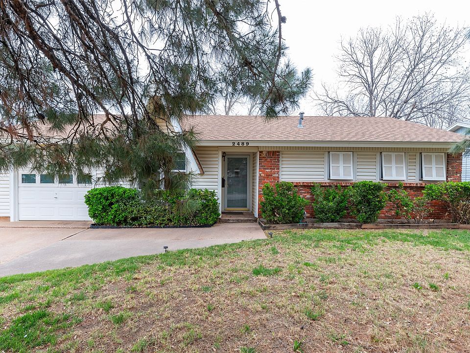 1st image of 2489 Marsalis Dr
