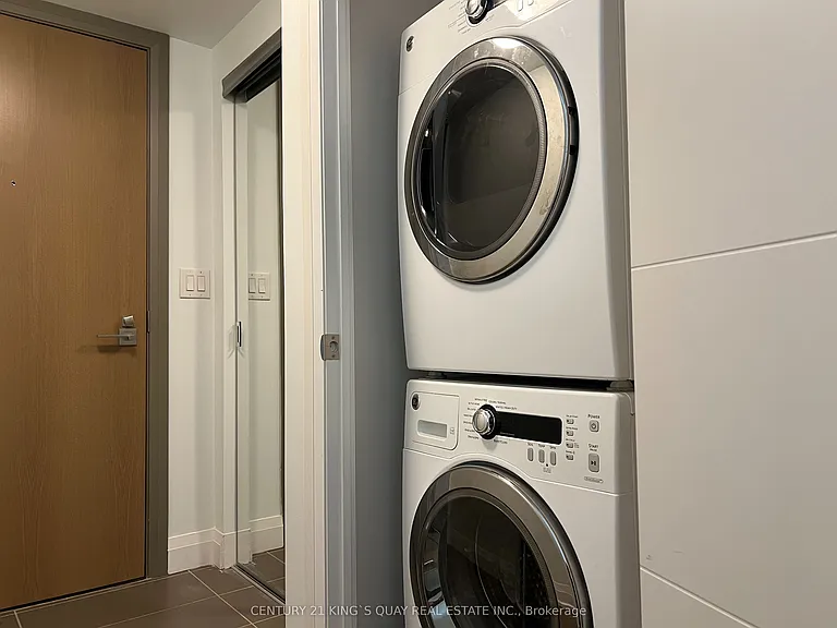18 Uptown Dr #511 — Photo 3