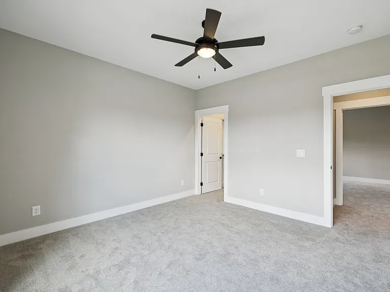 3001 Turnstone Trce — Photo 35