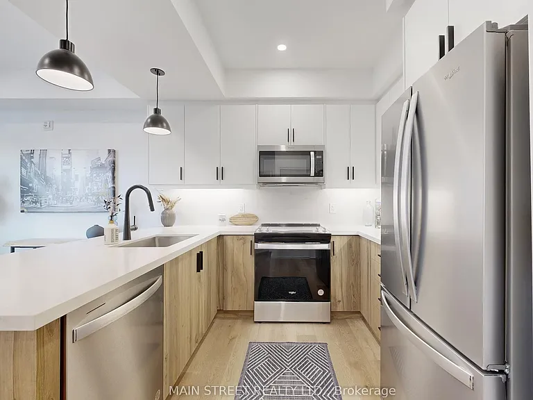 49 Charles St #403 — Photo 8