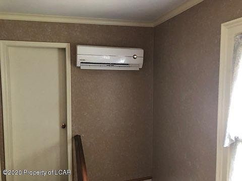 2nd image of 409 3rd St