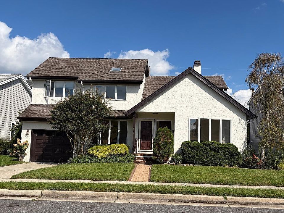 1st image of 407 N Exeter Ave