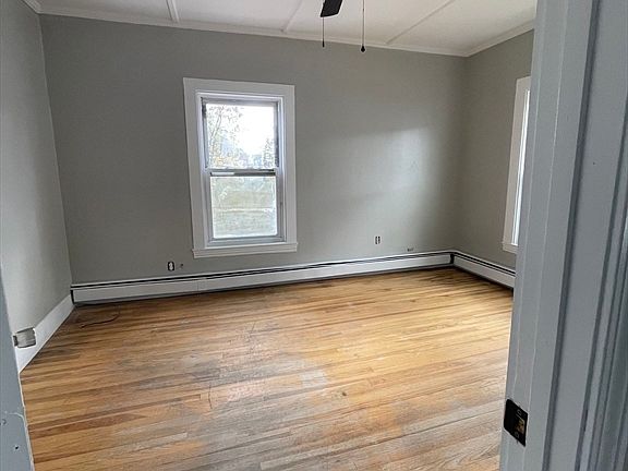 3rd image of 2 Grove St