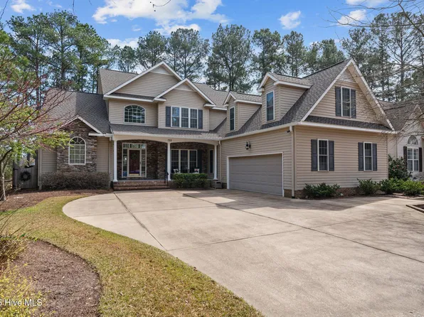733 Daphne Lane, Vass, NC 28394