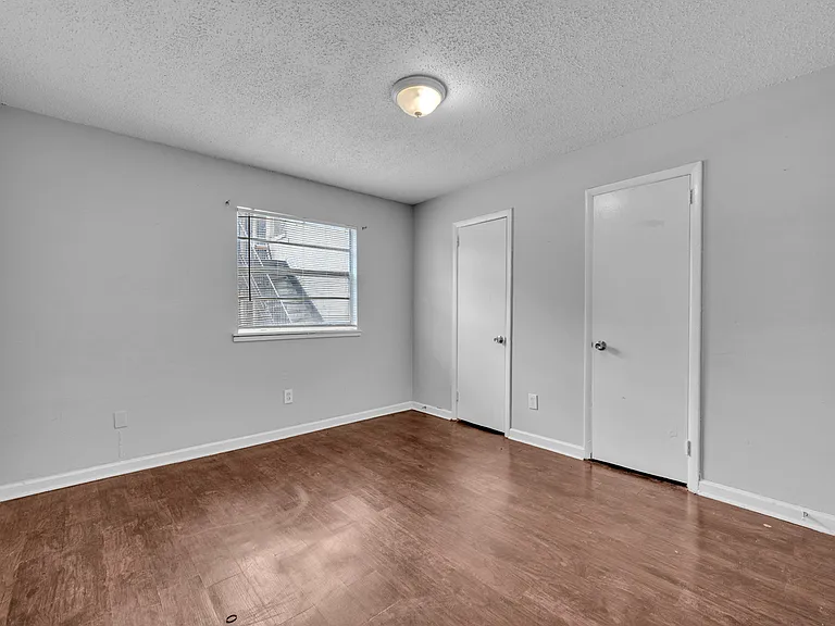 712 47th St N #35212 — Photo 12