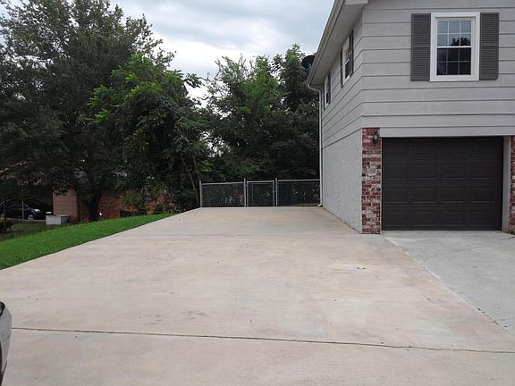 2nd image of 308 Langley Dr