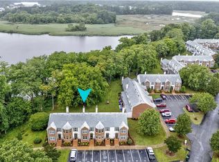 104 River Point Dr, Suffolk, VA 23434