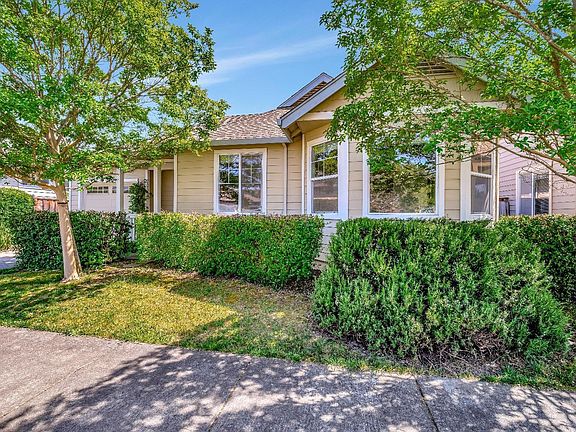 2nd image of 2134 Northfield Drive