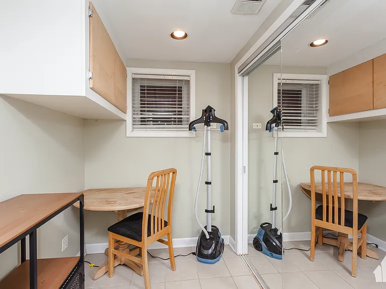 1538 W Wrightwood Ave #1 — Photo 8