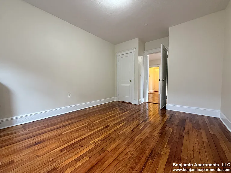 1626 Commonwealth Ave #13 — Photo 4