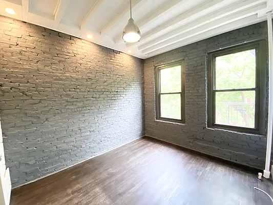 Rented by LG Fairmont Group | media 22