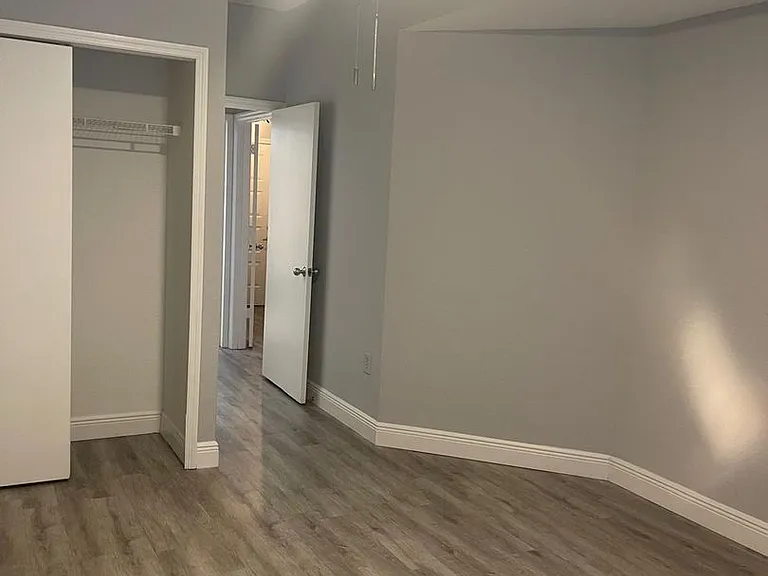 402 S Armenia Ave #114 — Photo 17