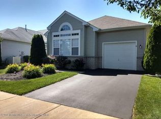 21 Kensington Rd, Manchester, NJ 08759