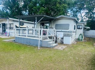 3715 Old Crystal Spgs #B-12, Zephyrhills, FL 33541