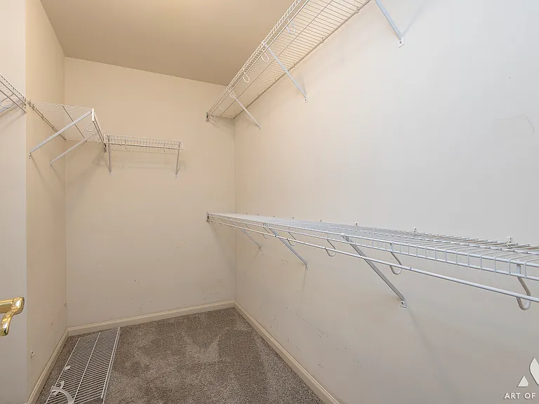 2838 N Greenwood Ave — Photo 16