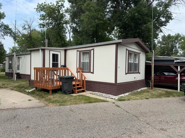 122 S Roosevelt St, Aberdeen, SD 57401