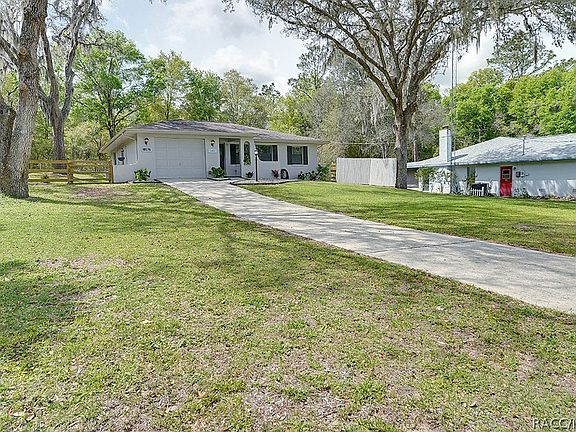 4th image of 10576 N Athenia Dr