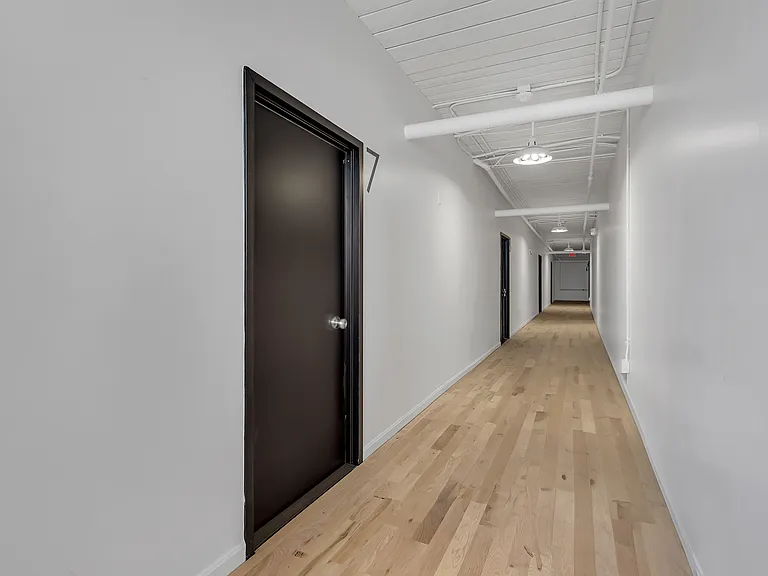 83 Main St #9 — Photo 14