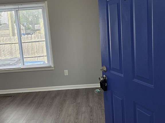 2nd image of 30555 Brush St