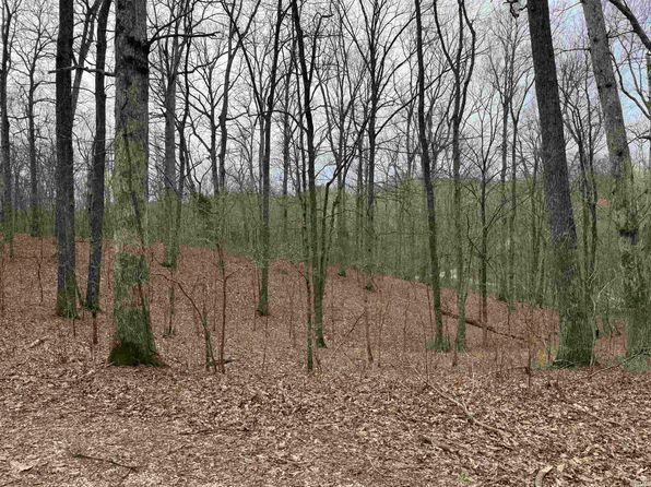 Oak Forrest Dr, Huntingburg, IN 47542