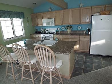 2nd image of 223 Leeward Ave
