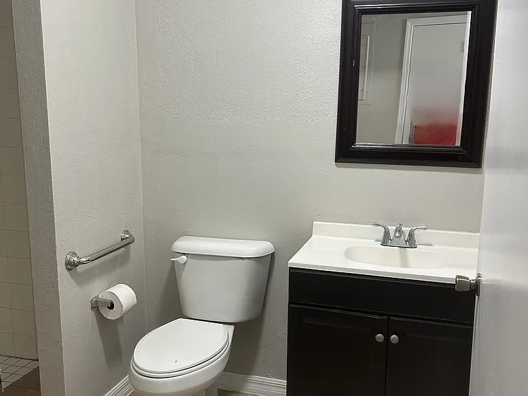 611 Palmetto Dr — Photo 6
